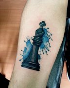 小臂水彩国际象棋棋子纹身图案